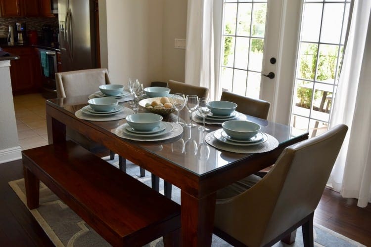 Where to stay in Orlando that can hold a large group. Check out vacation homes from MagicalVacationHomes.com 
