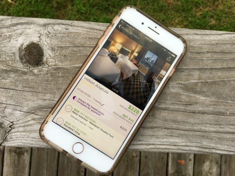 Saving money when booking hotels is possible with DOSH app
