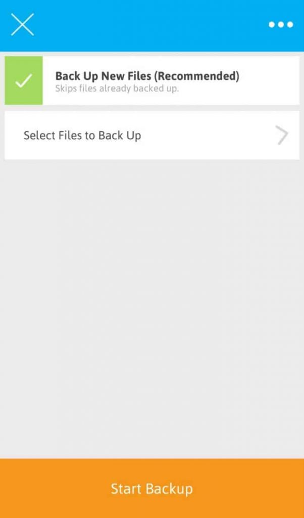 Backup your photos easily with Picture Keeper.